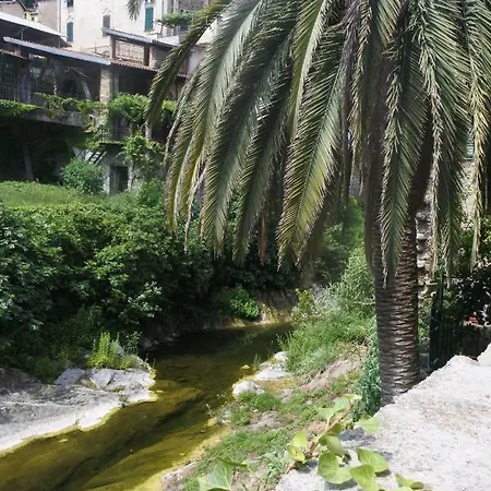La Volta Sul Fiume Apartment *