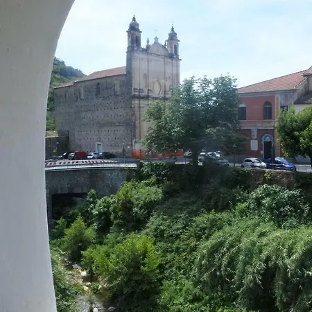La Volta Sul Fiume Dolcedo